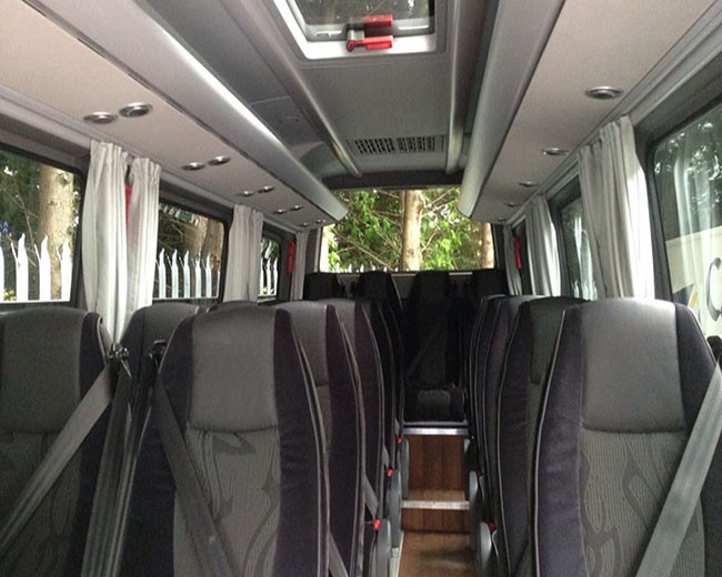 Minibuses and MPVs image 28
