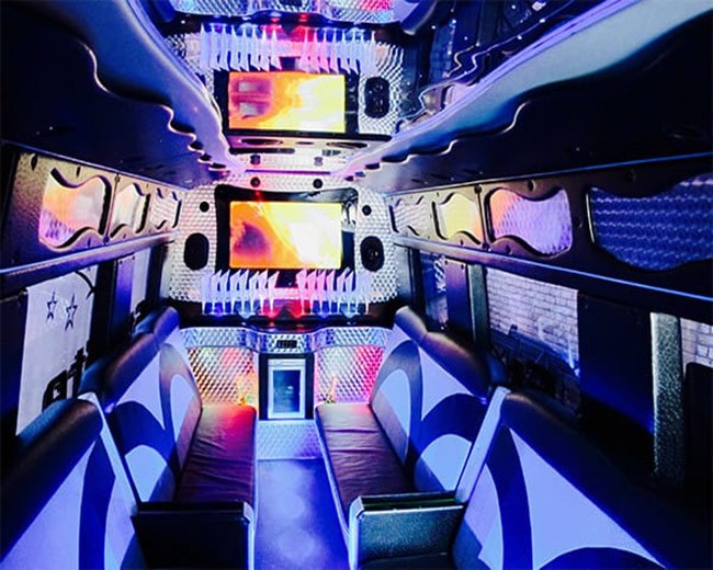 Novelty Vehicle Hire image 23